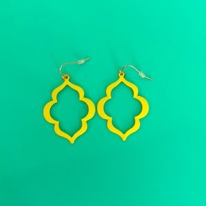 Yellow drop fashion earrings